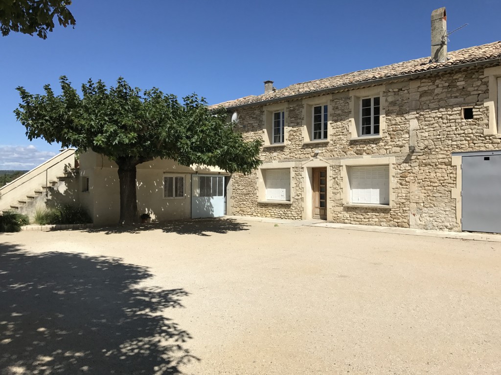 Cour